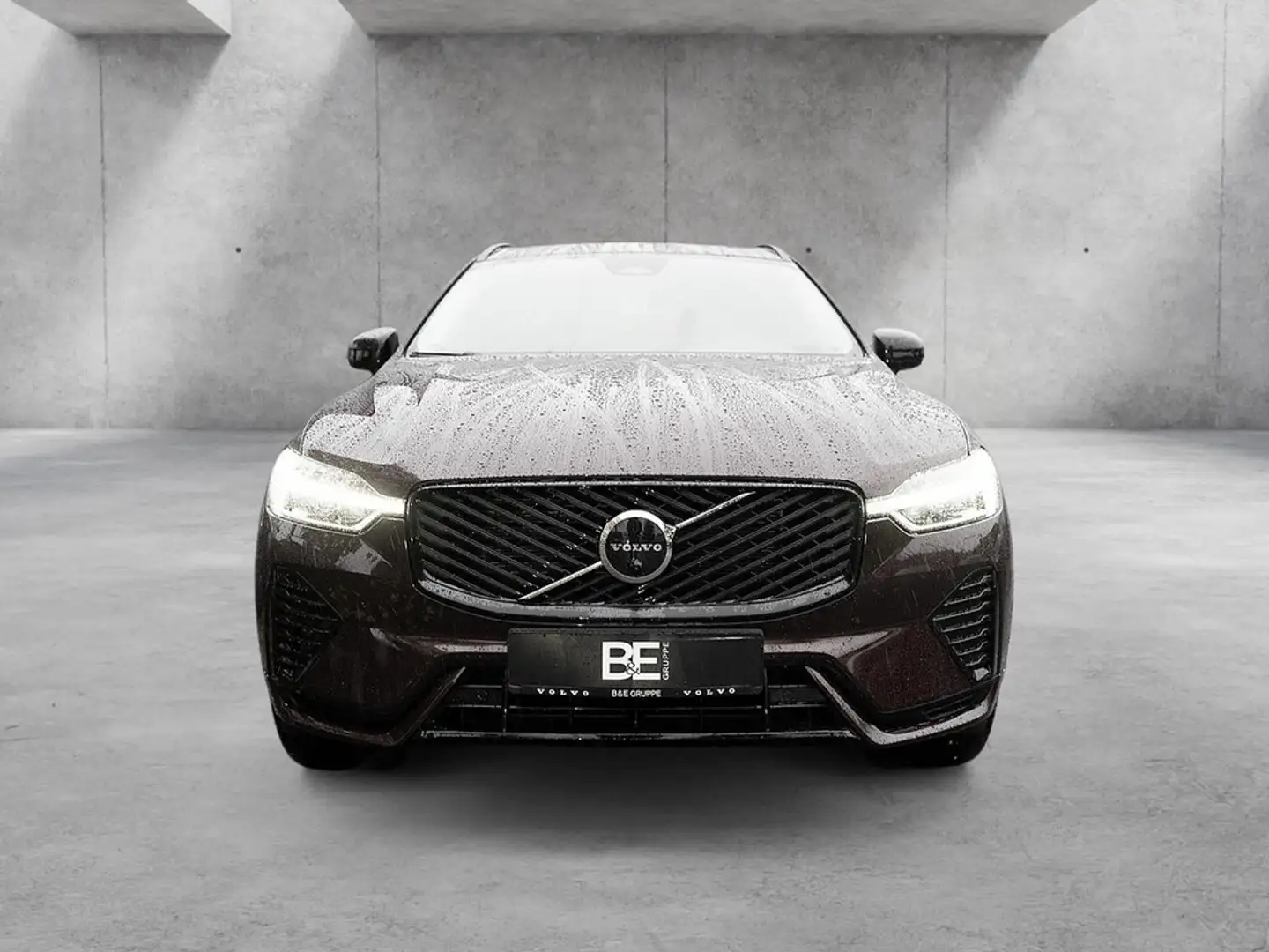 Volvo XC60 T8 Plus Dark Recharge Plug-In Hybrid AWD Rot - 2