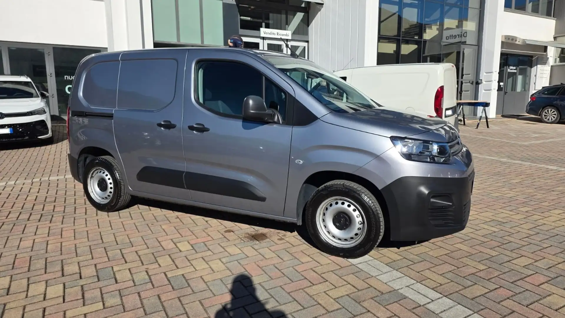 Citroen Berlingo Van M 1.5 BlueHDI Grigio - 2