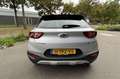 Kia Stonic 1.0 T-GDi DynamicLine Gris - thumbnail 8