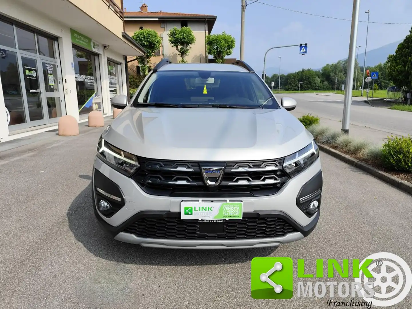 Dacia Jogger 1.0 TCe GPL 100 CV 5P. Comfort GAR. DACIA INCLUSA Grigio - 2