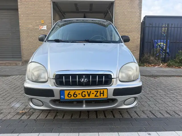 Hyundai Atos view 5