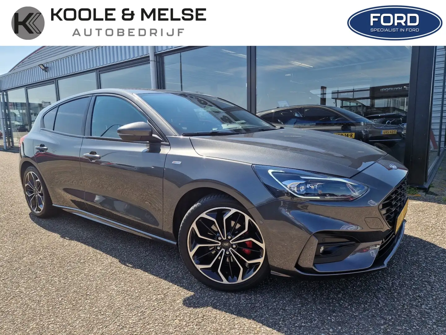 Ford Focus 1.5 EcoBoost 150pk ST-Line Grijs - 1