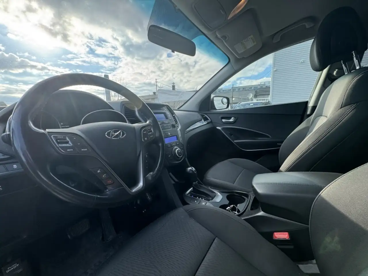 Hyundai SANTA FE снимка Hyundai SANTA FE