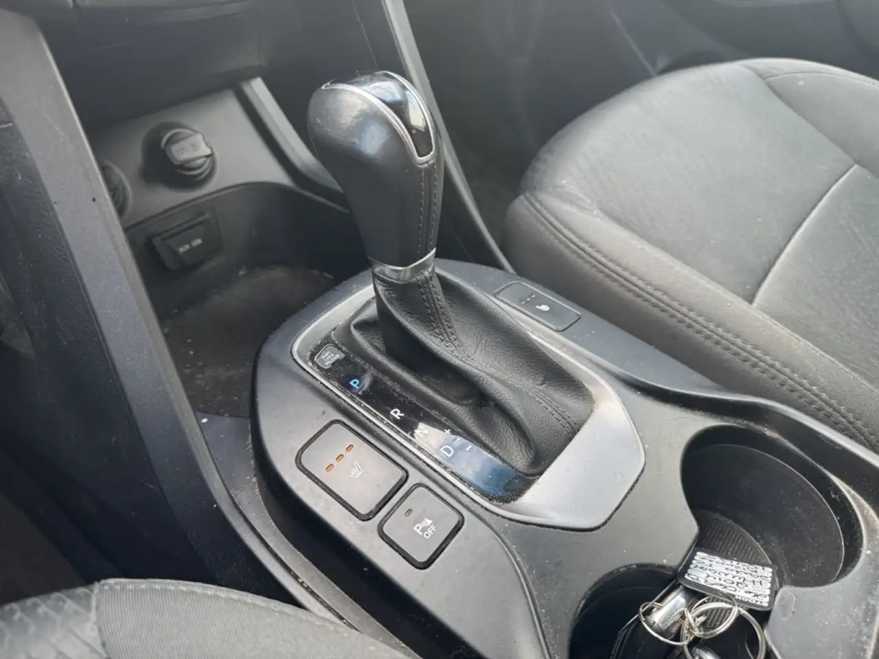 Hyundai SANTA FE снимка Hyundai SANTA FE