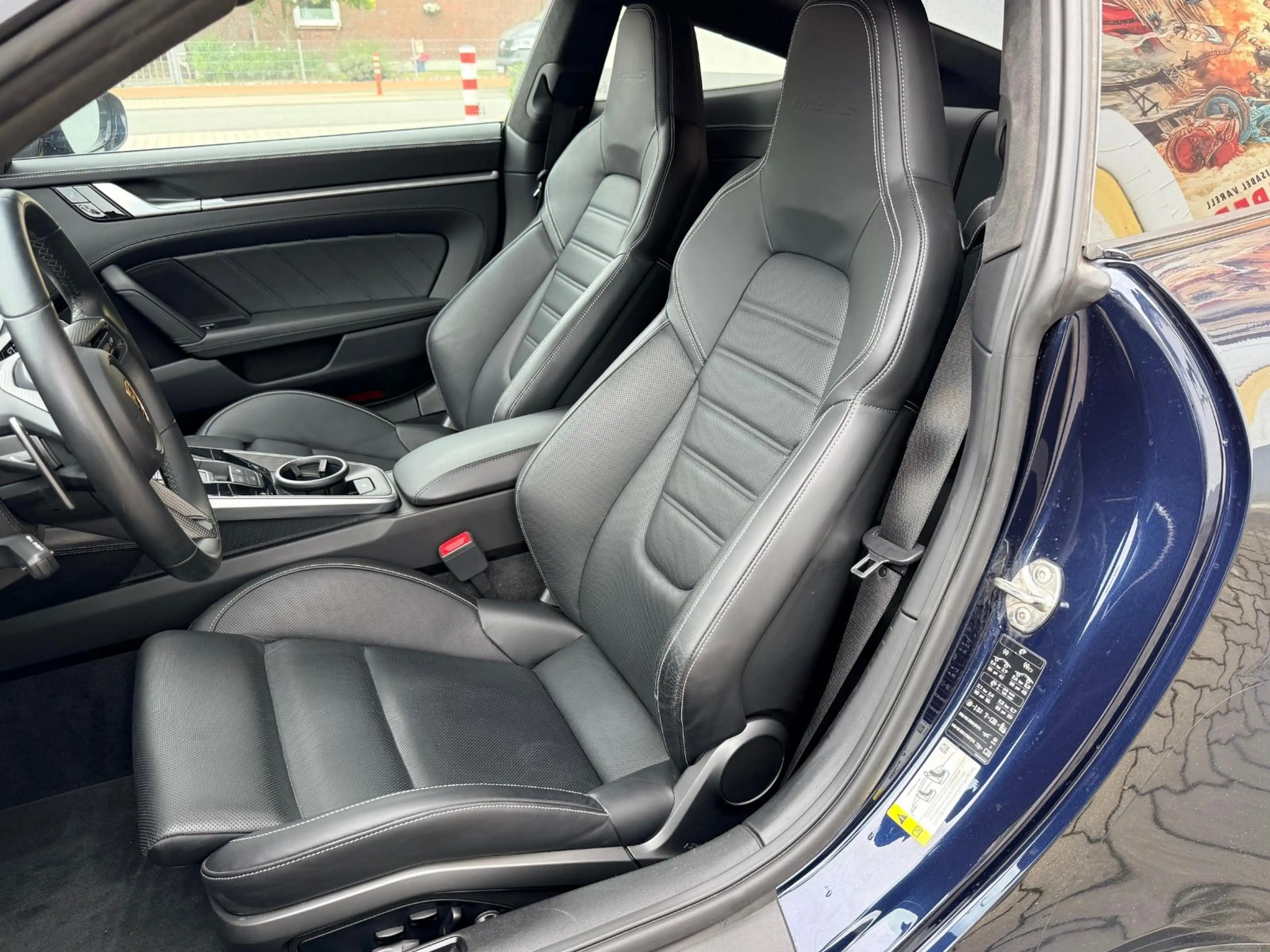 Porsche 992 Turbo S Burmester Lift Carbon PDLS+ Pano — photo 15