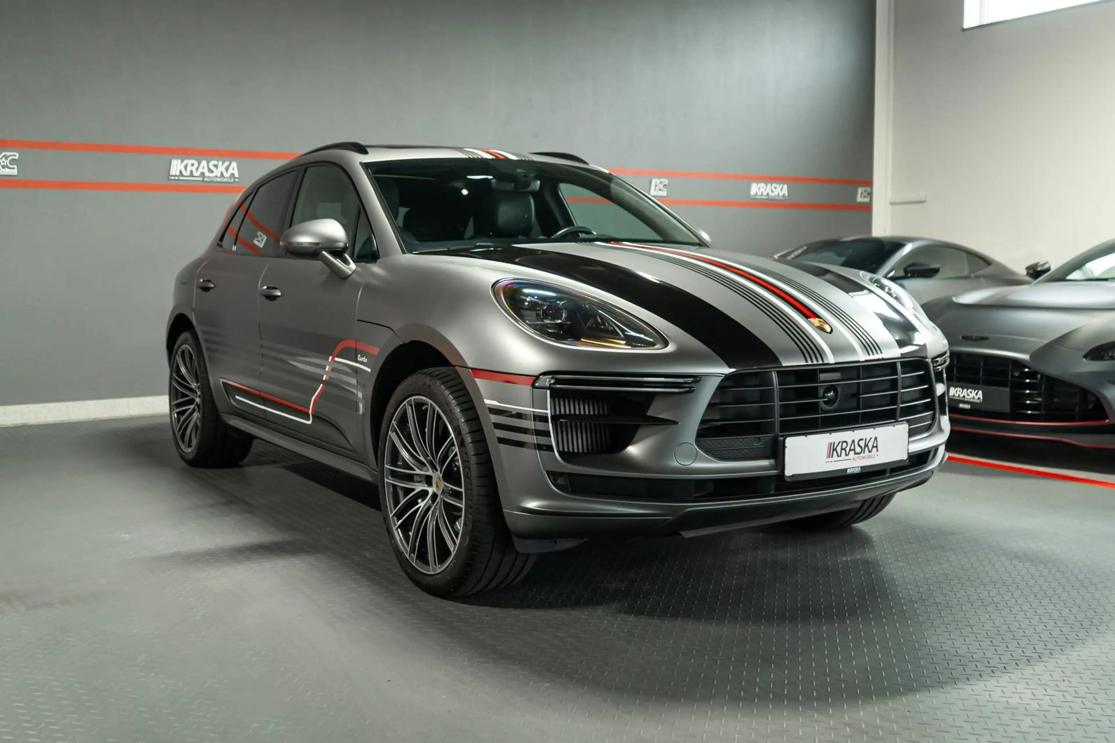 Porsche Macan Turbo PDLS+ BOSE PANO SHZ LUFT CHRONO — photo 5