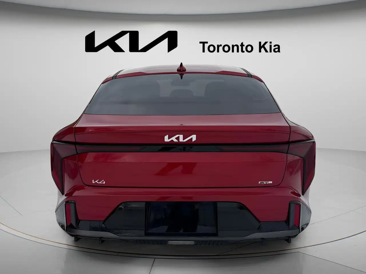Kia K4 снимка Kia K4