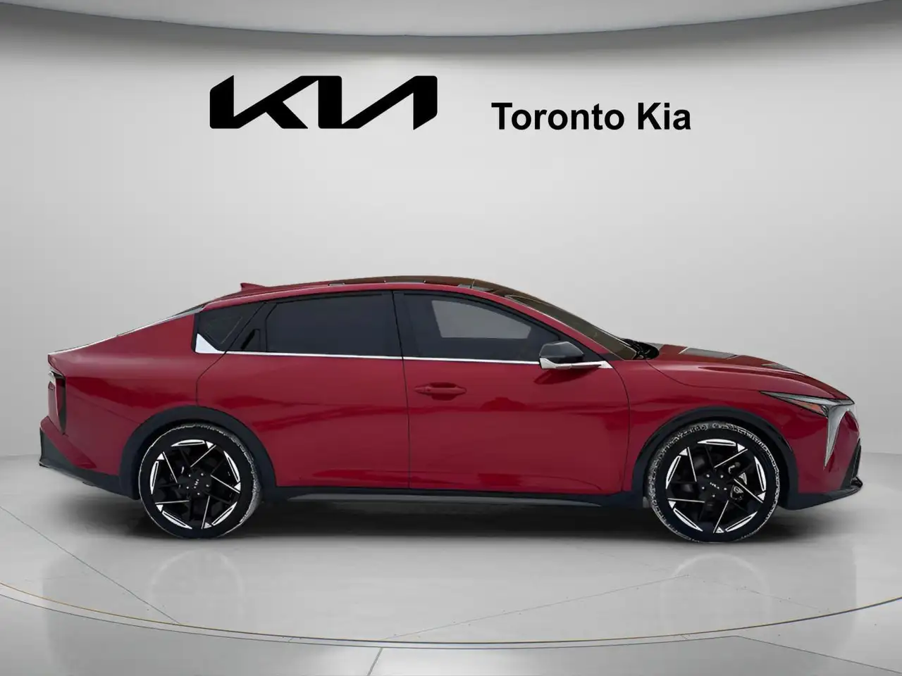Kia K4 снимка Kia K4