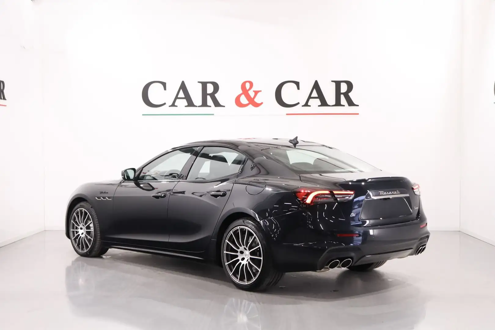 Maserati Ghibli Ghibli V6 430 CV AWD Modena Ultima Noir - 2