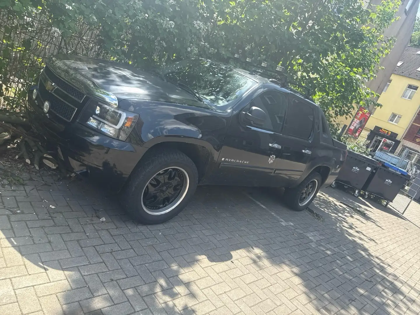 Chevrolet Avalanche 6.0 - 1