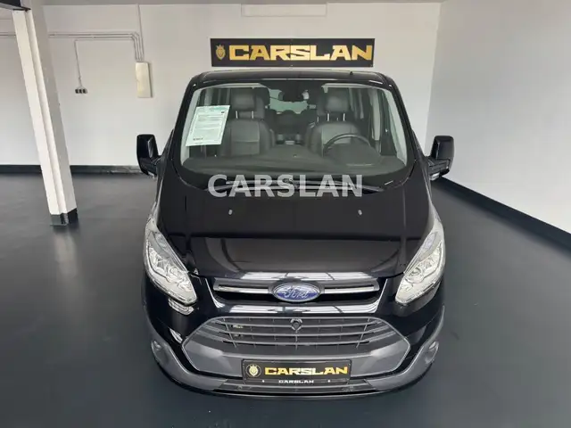 Ford Tourneo Custom view 6