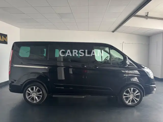 Ford Tourneo Custom view 8