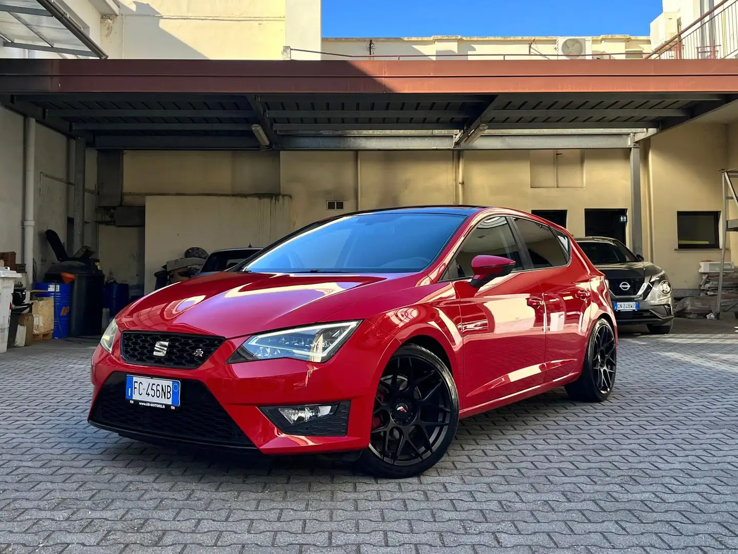 SEAT Leon Leon 1.4 TSI 125 CV 5p. Start/Stop FR Rosso - 1