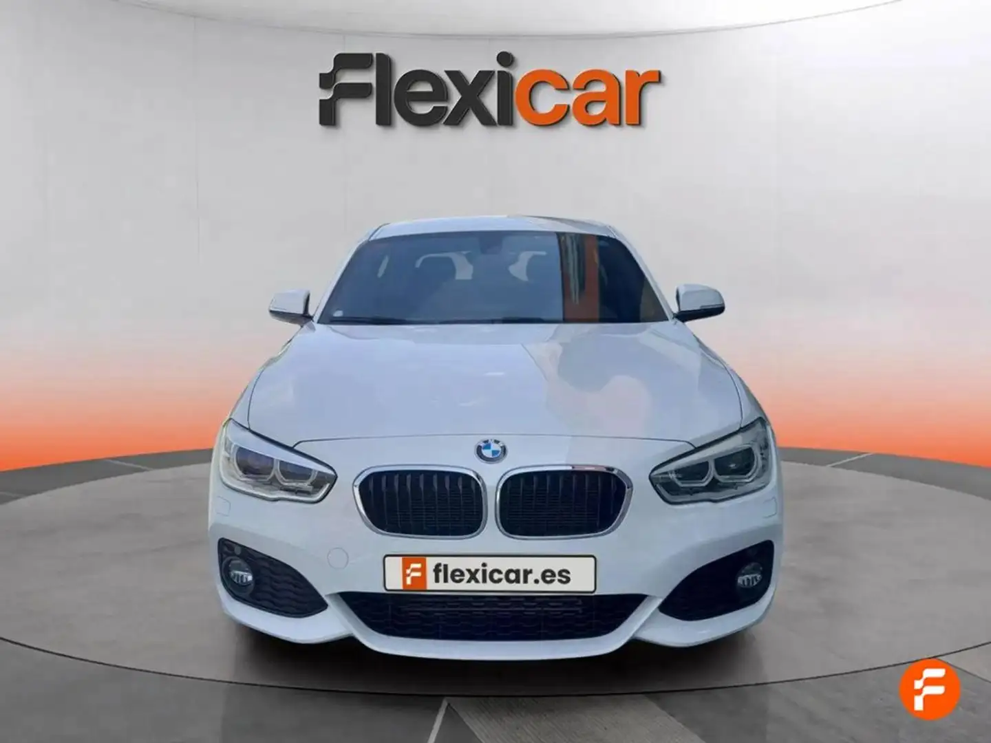 BMW 120 120d xDrive Amarillo - 2