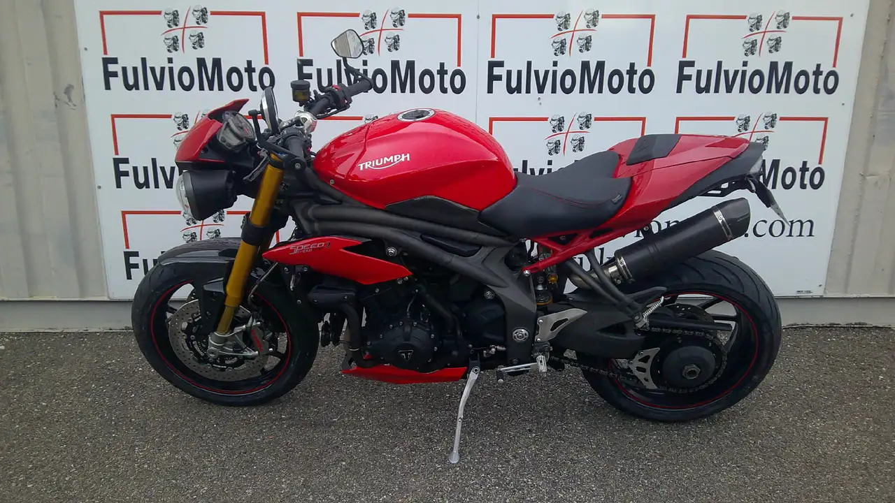 Triumph Speed Triple 1050