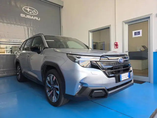 Subaru Forester Forester VI 2.0i e-boxer Premium lineartronic