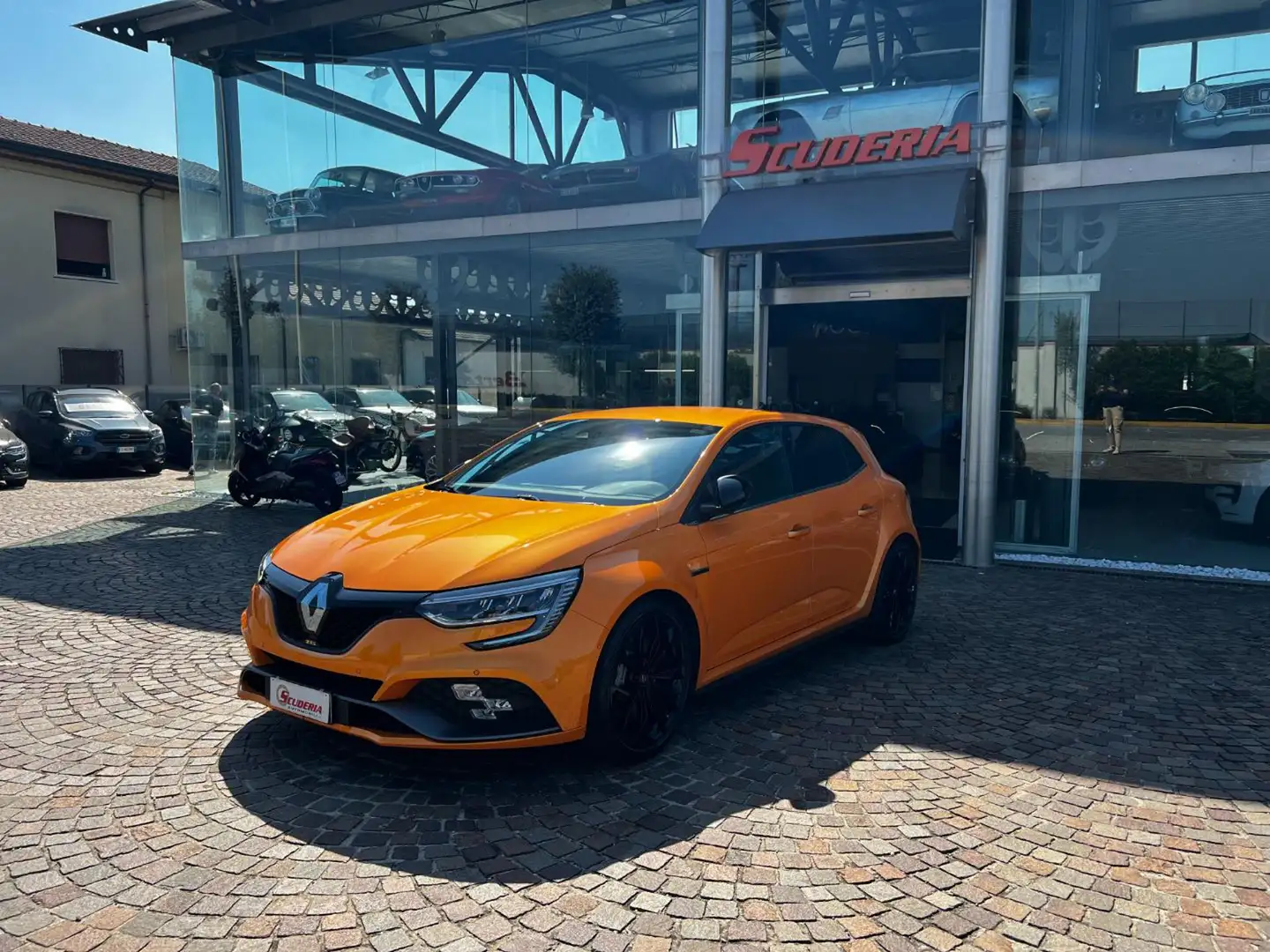 Renault Megane 1.8 tce RS 300cv edc Arancione - 2