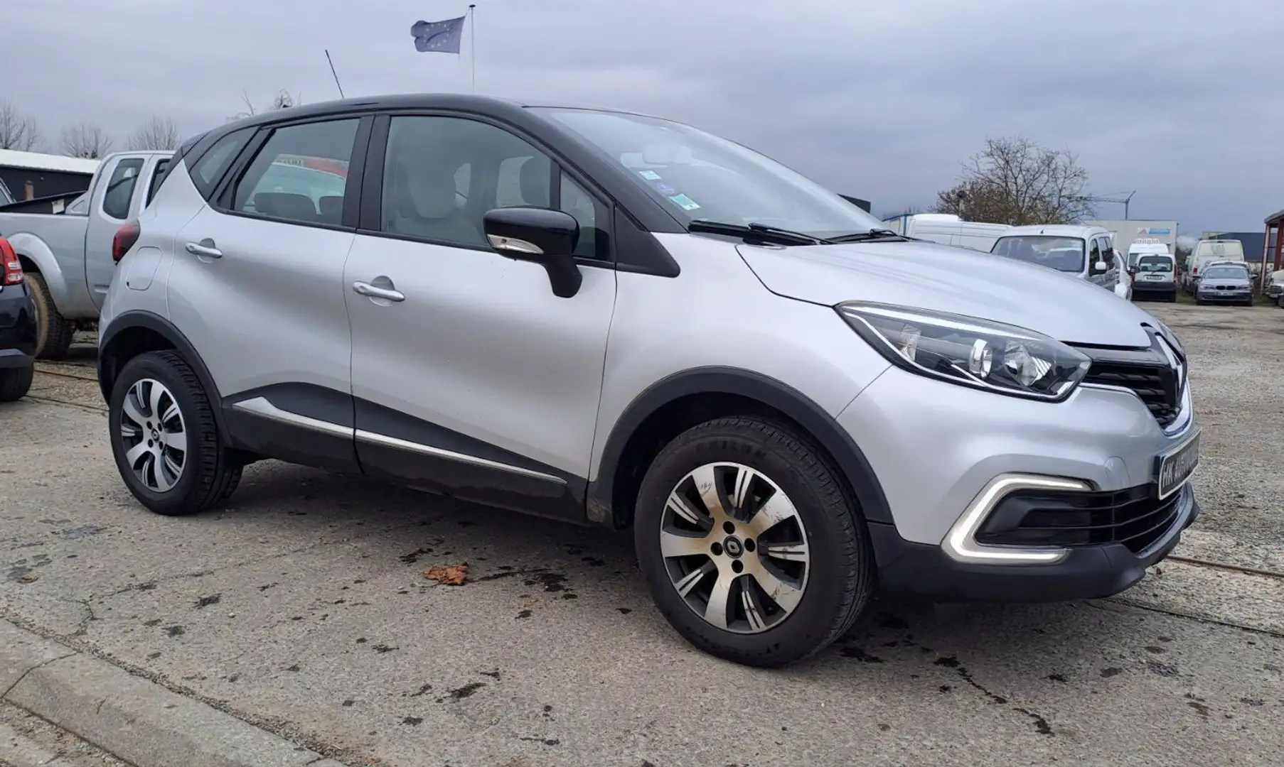 Renault Captur 0.9 TCe 90 cv Gris - 2