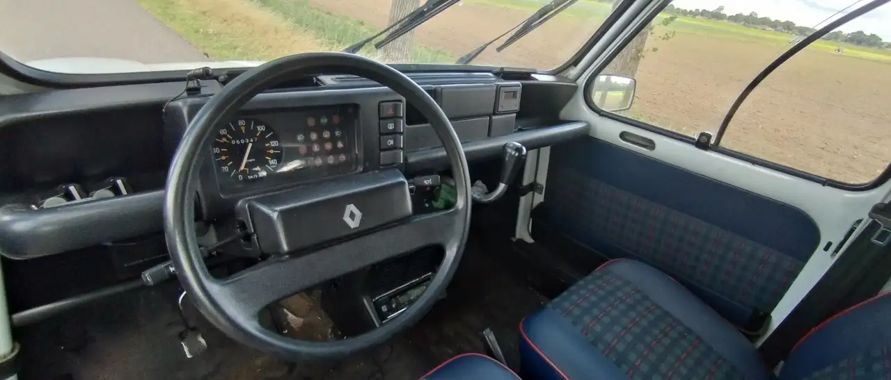 Renault R 4 GTL, foto 5