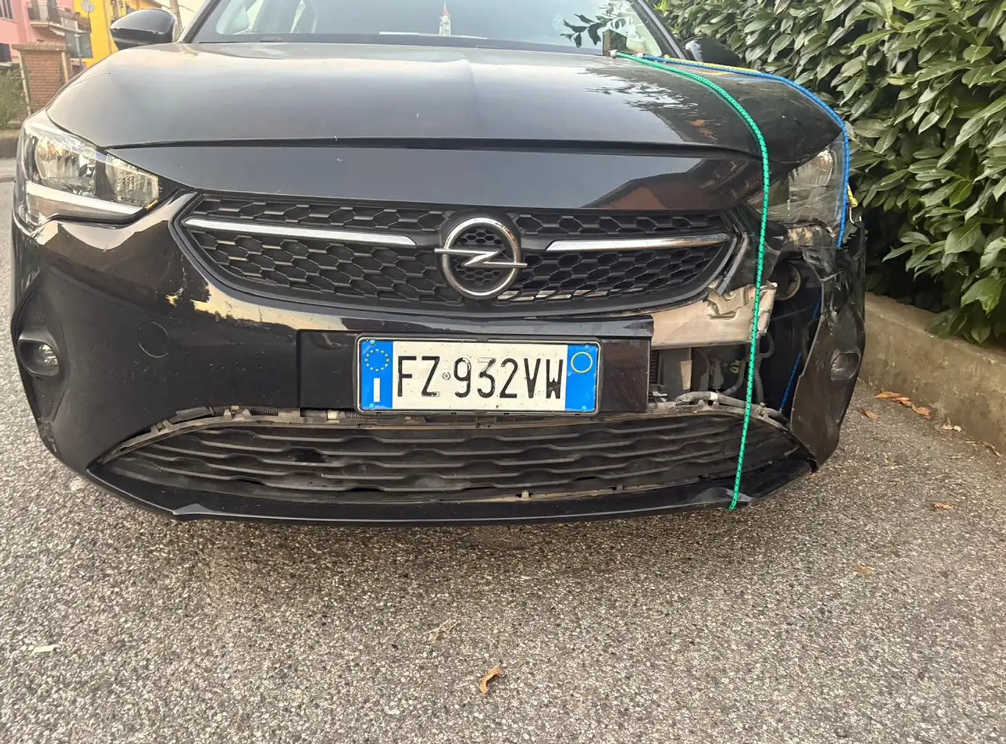 Opel Corsa 1.2 Edition 75cv incidentato paraurti anteriore - 2