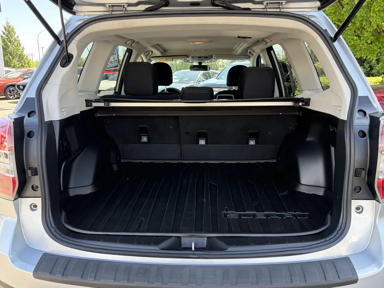 Subaru Forester photo Subaru Forester