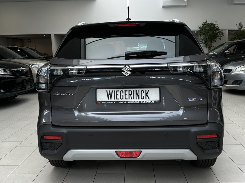 Suzuki S-Cross 1.4 Boosterjet.Select Hybrid [ CAMERA I ADAPTIEVE — photo 23