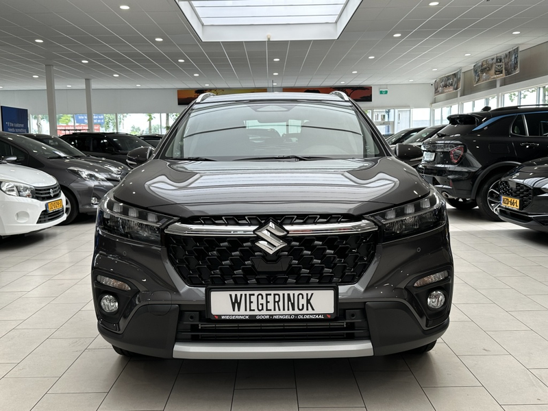 Suzuki S-Cross 1.4 Boosterjet.Select Hybrid [ CAMERA I ADAPTIEVE — photo 22