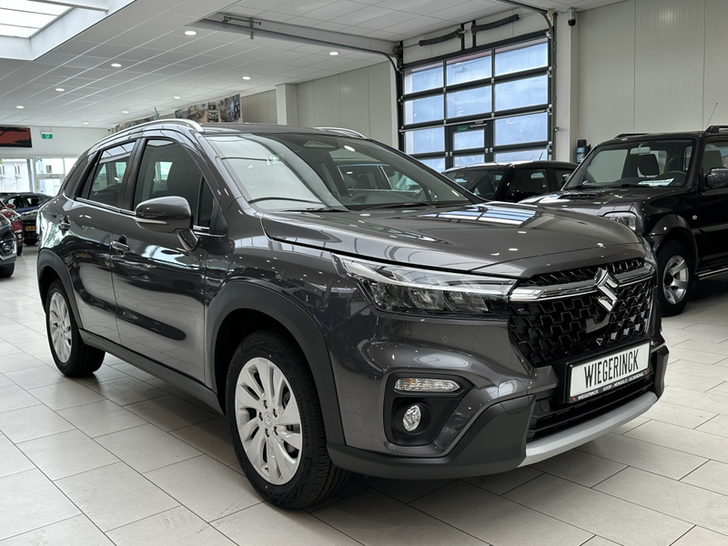 Suzuki S-Cross 1.4 Boosterjet.Select Hybrid [ CAMERA I ADAPTIEVE — photo 29