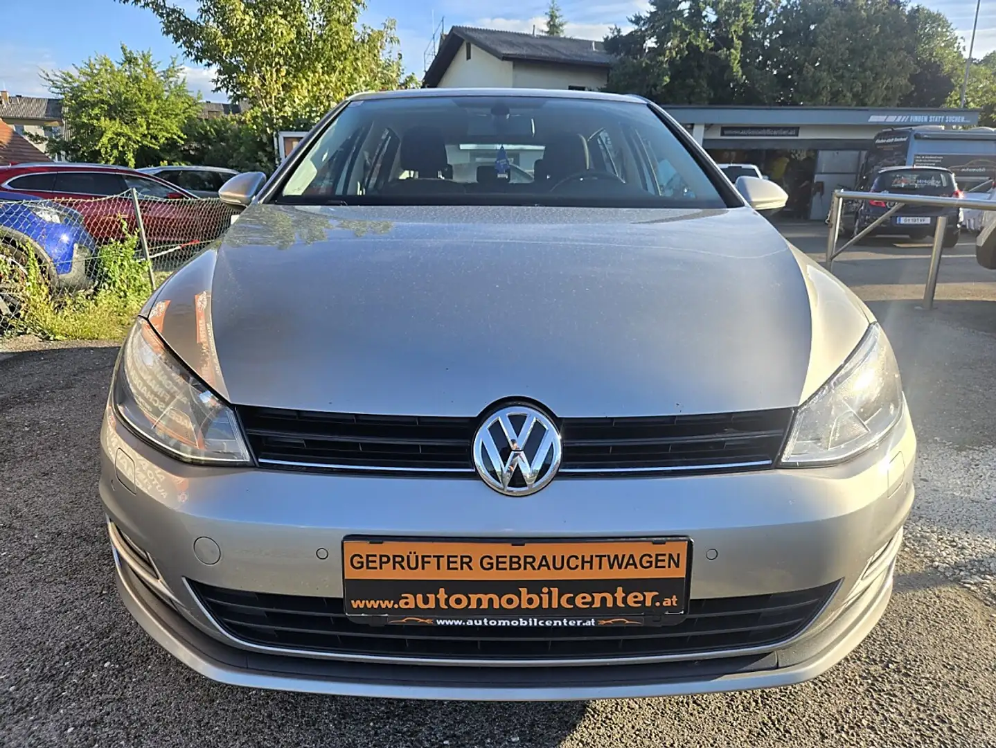 Volkswagen Golf Highline 1,6 BMT TDI DPF Silber - 2
