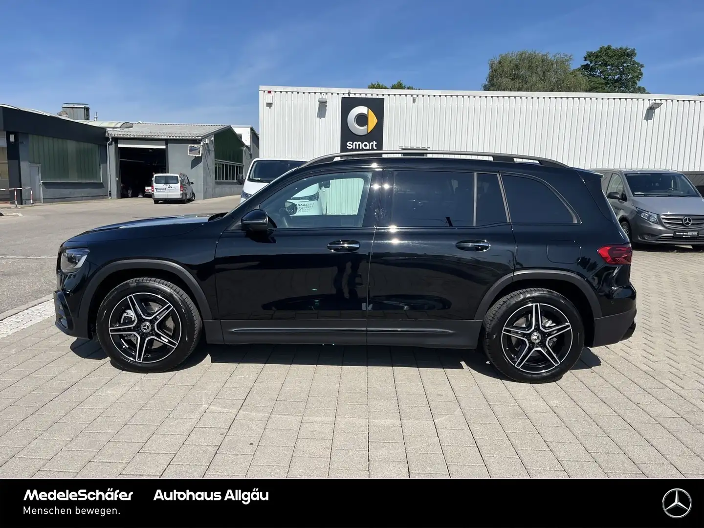 Mercedes-Benz GLB 220 GLB 220 4M AMG Night 360° Vorr.-Distronic NP64 Schwarz - 2