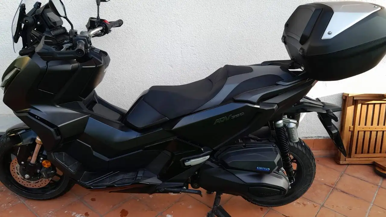 Honda ADV 350
