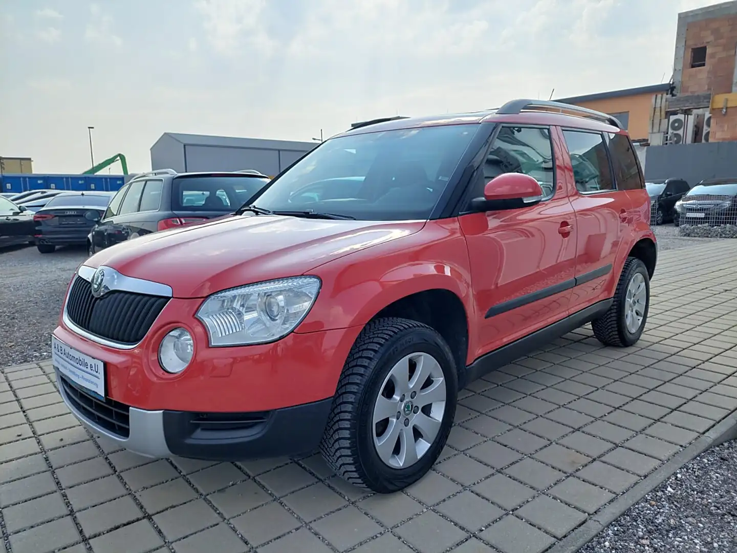 Skoda Yeti 4x4 Twenty Elegance 2,0 TDI CR DPF DSG Erster B... Rot - 2