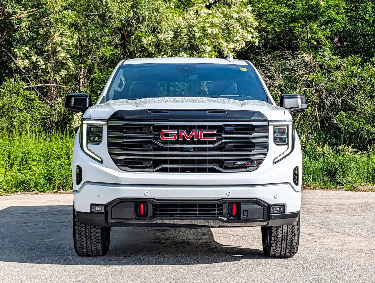 GMC Sierra 1500 photo GMC Sierra 1500