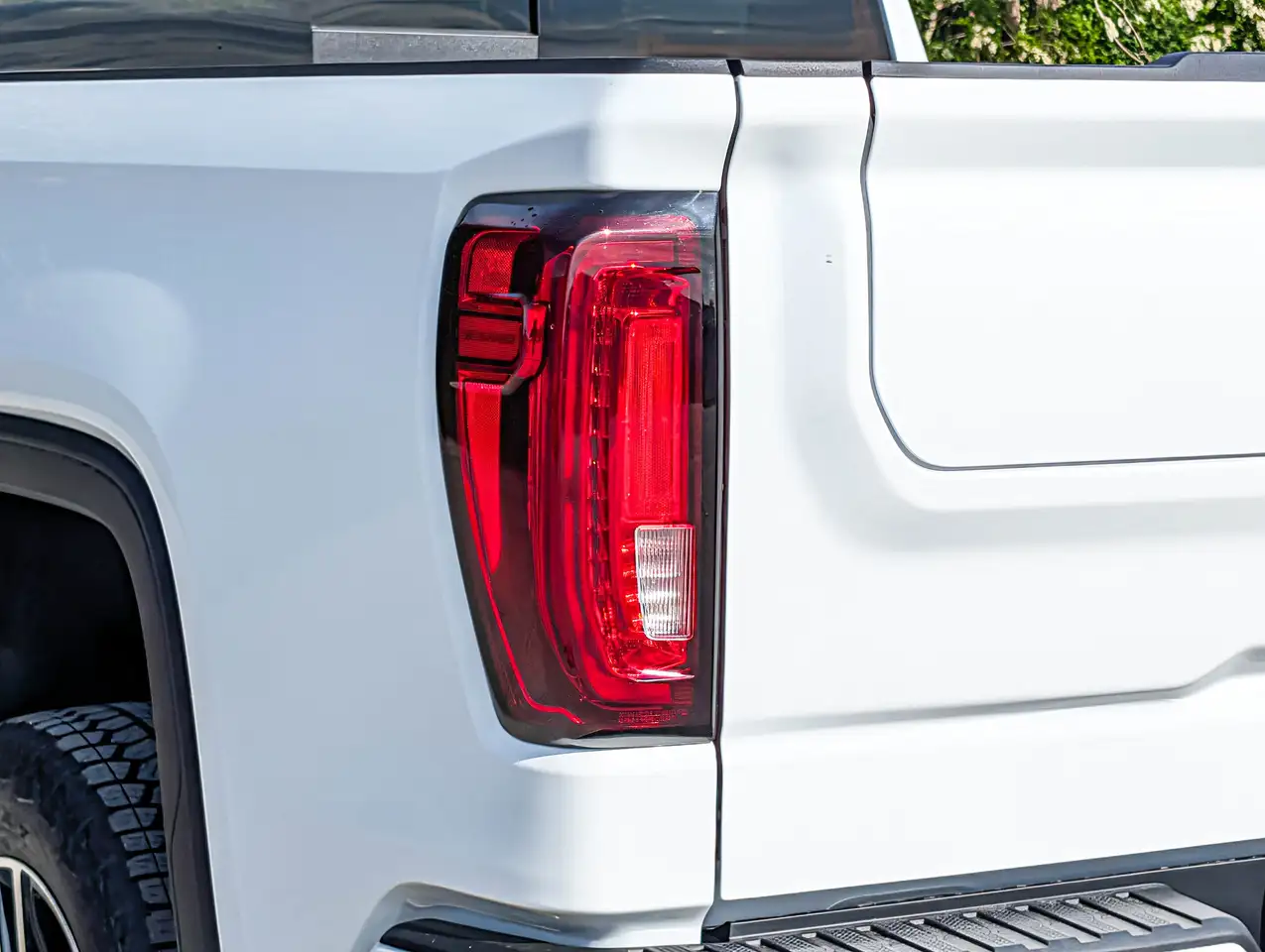 GMC Sierra 1500 photo GMC Sierra 1500