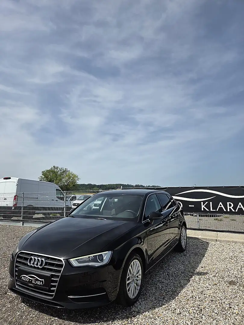 Audi A3 SB 1,6 TDI *S-tronic* Xenon* Navi * Sitzheizung * Schwarz - 2