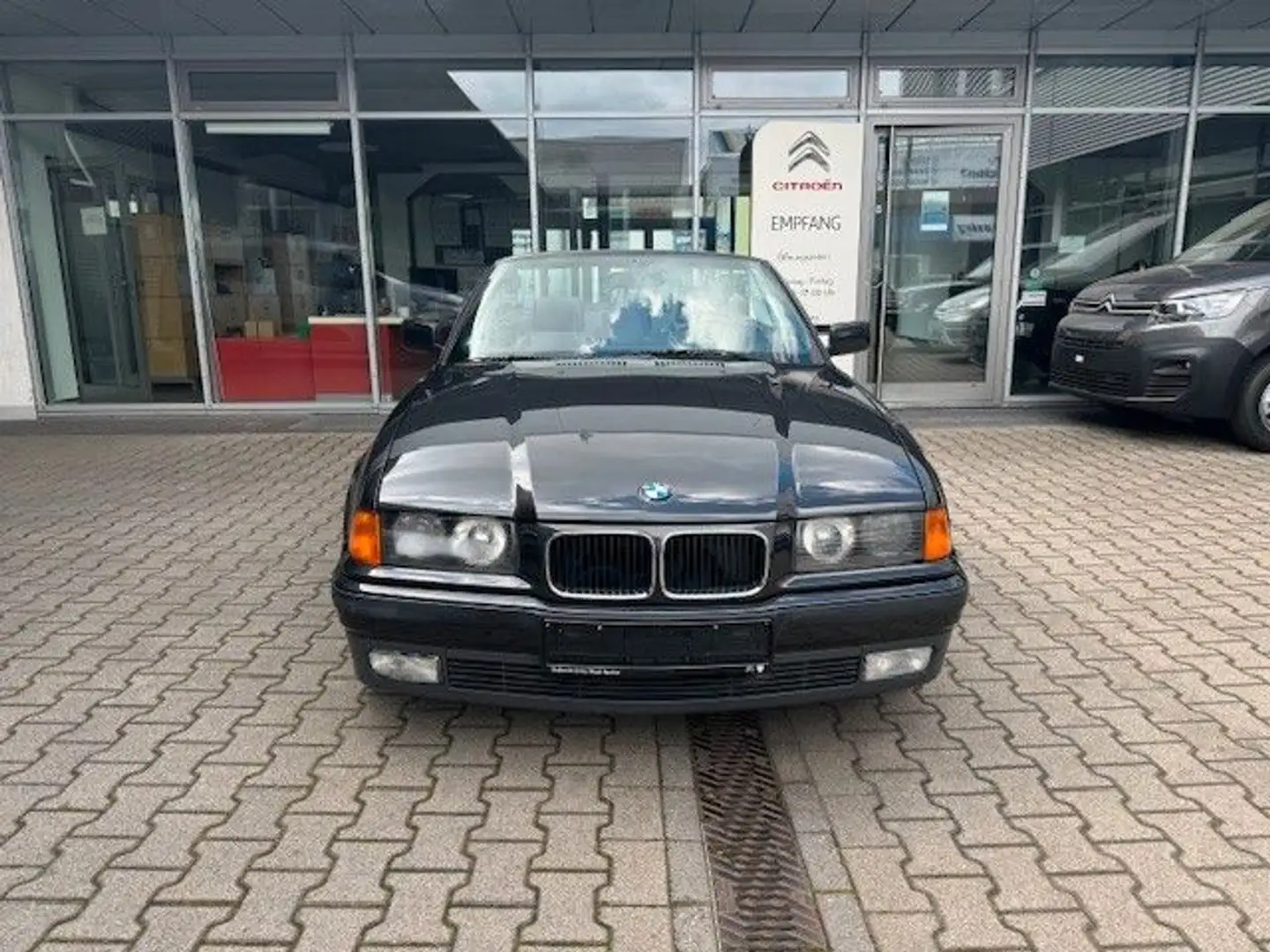 BMW 325 E36,CABRIO, KLIMA,SHZ, LEDER H - KENNZEICHEN Fekete - 2
