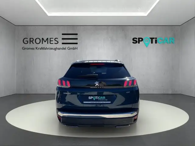 Peugeot 3008 view 4