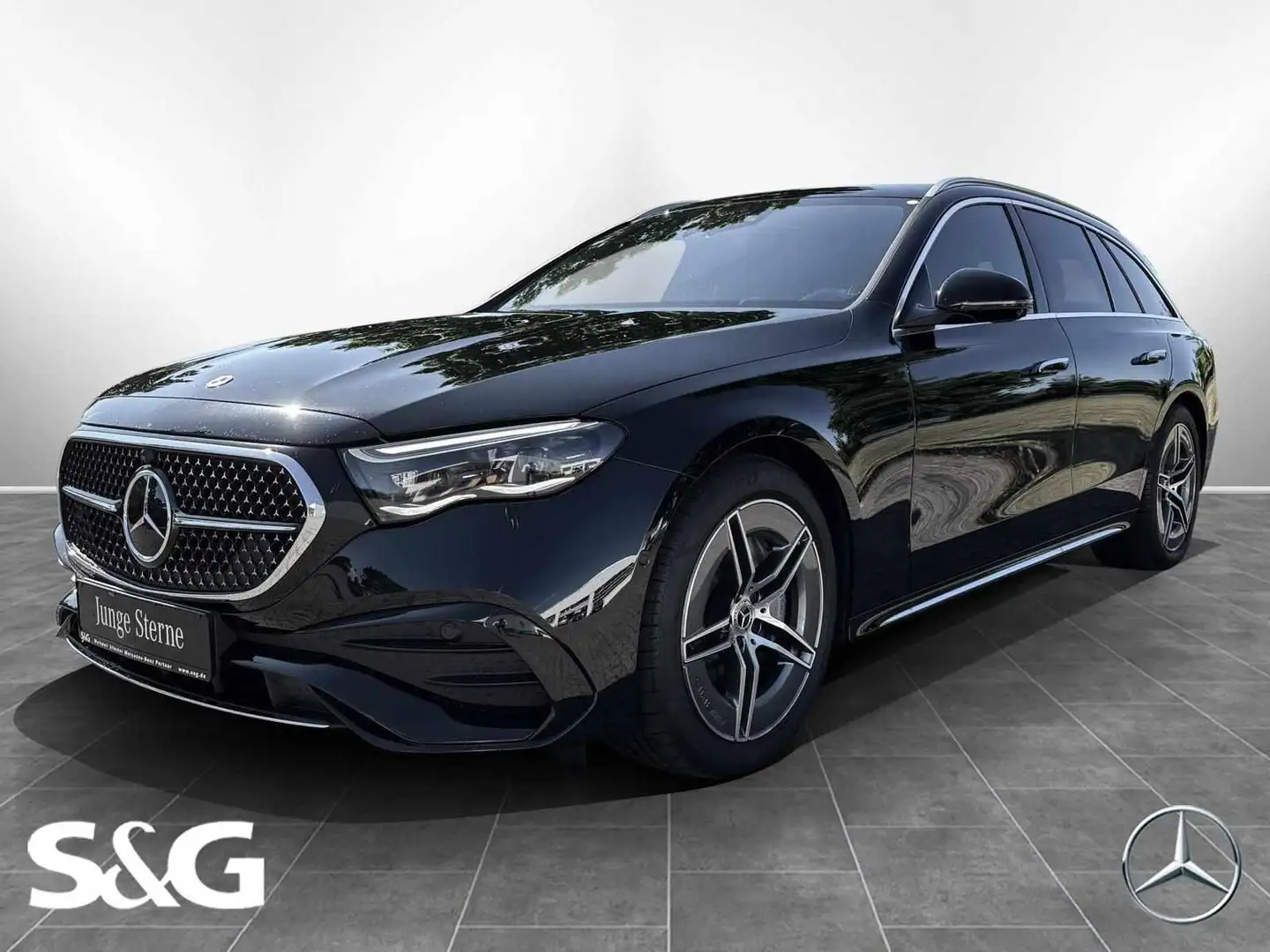 Mercedes-Benz E 220 d T AMG l MBUX+360°+AHK+Distro+DIG-LED+19 Noir - 1