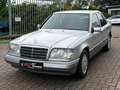 Mercedes-Benz E 280 Limo W124 1 Hand Tüv/Au NEU Zilver - thumbnail 3