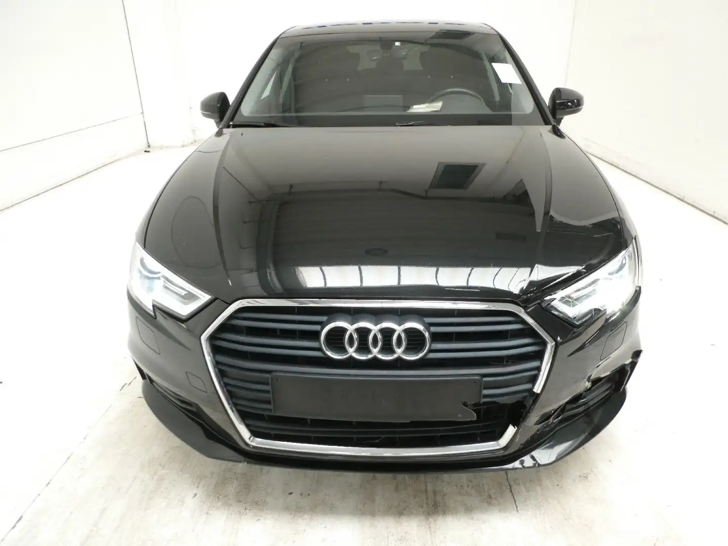 Audi A3 1.0 Noir - 2