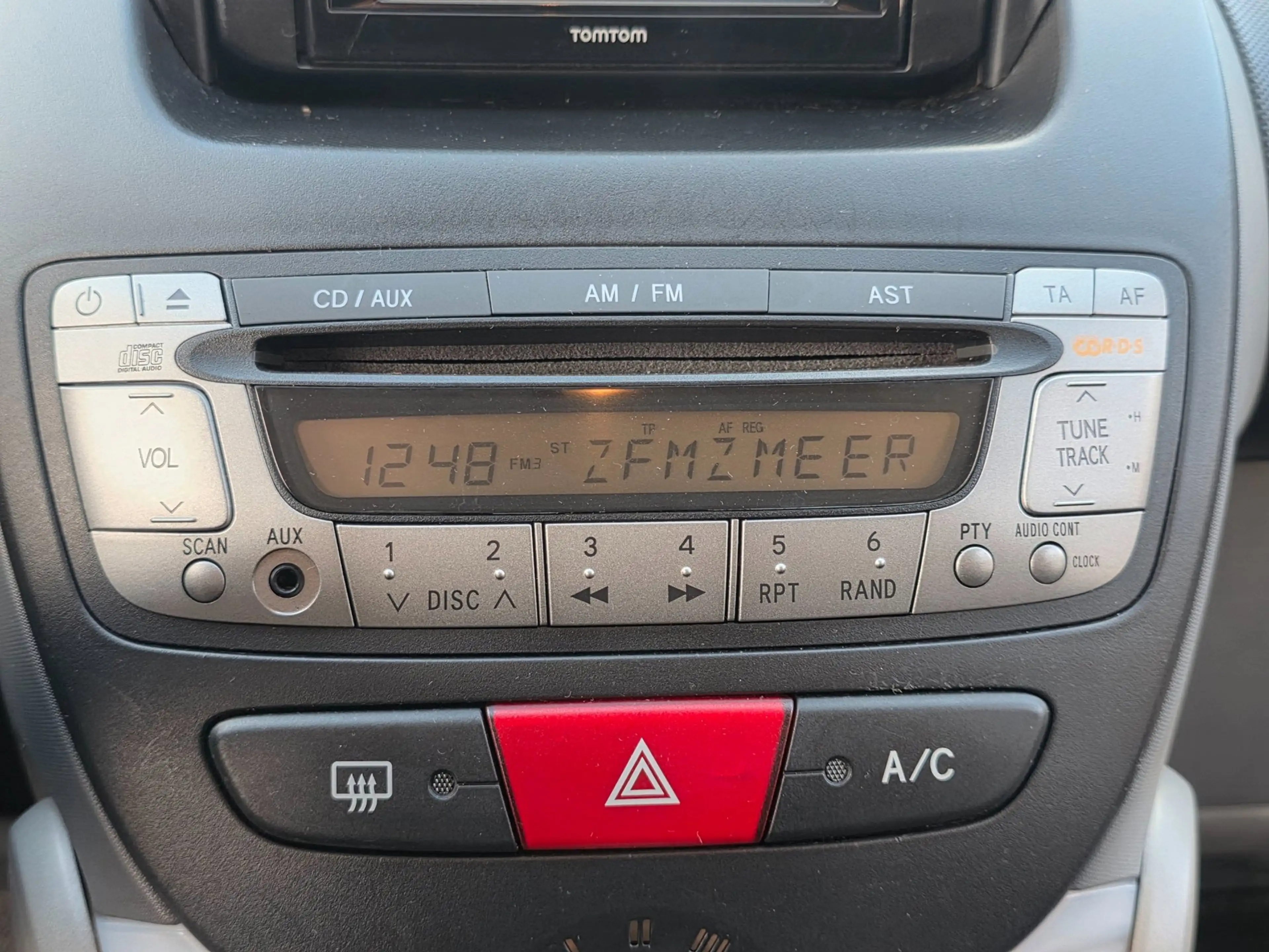Toyota Aygo 1.0-12V Dynamic Navigator | AUTOMAAT | Met airco, — photo 24