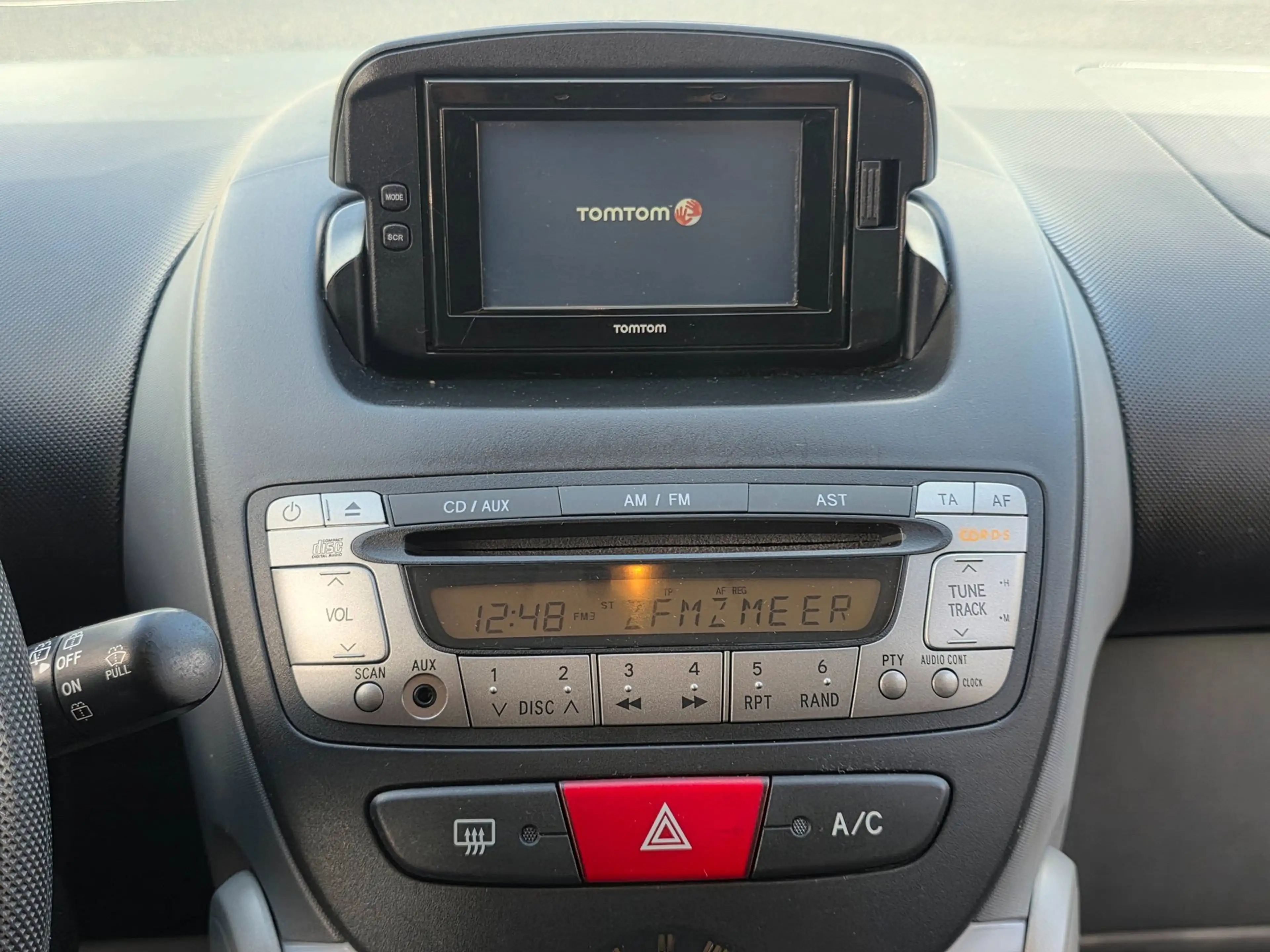Toyota Aygo 1.0-12V Dynamic Navigator | AUTOMAAT | Met airco, — photo 23