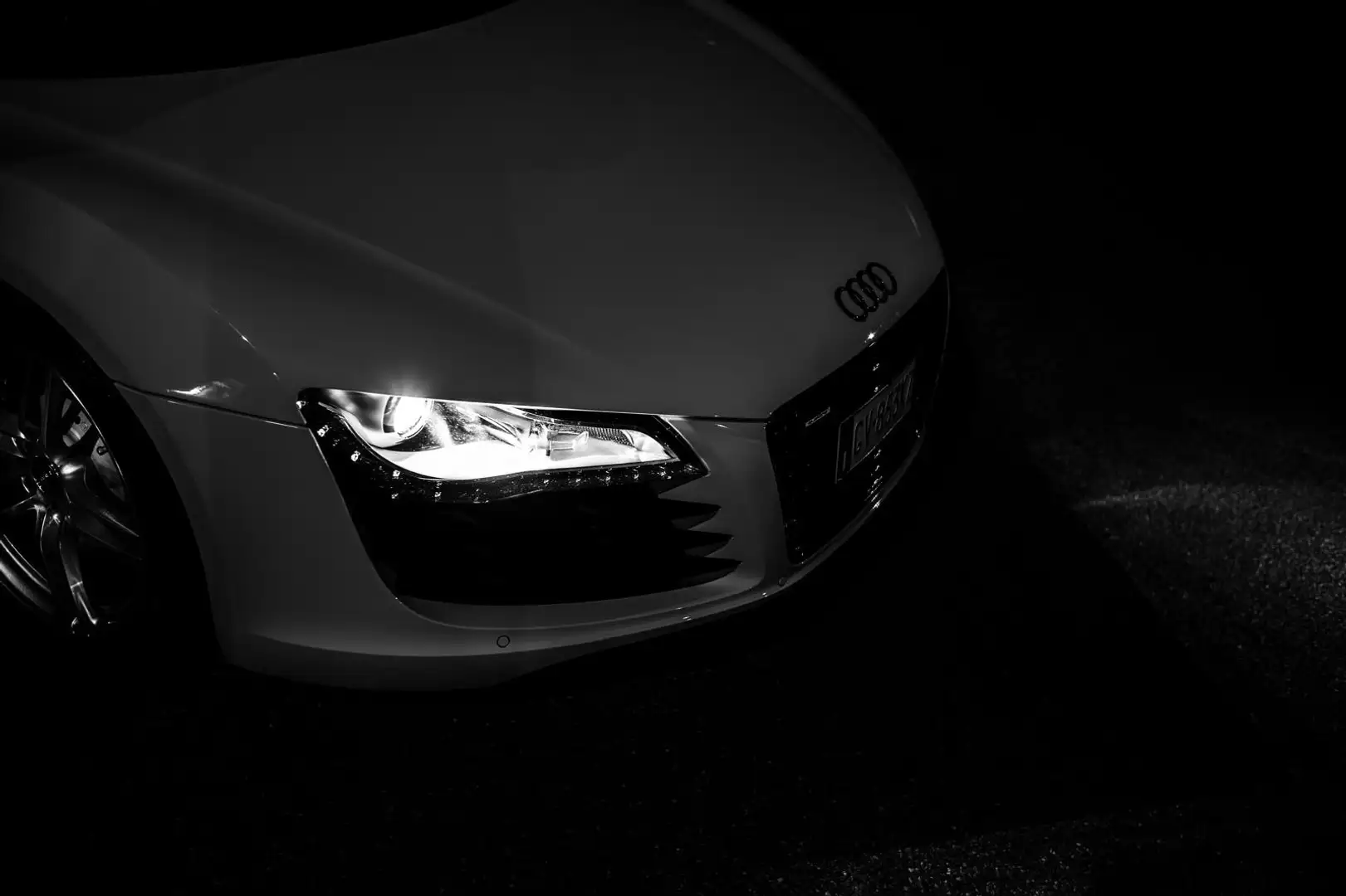 Audi R8 Coupe 4.2 V8 MTM quattro r-tronic - 2