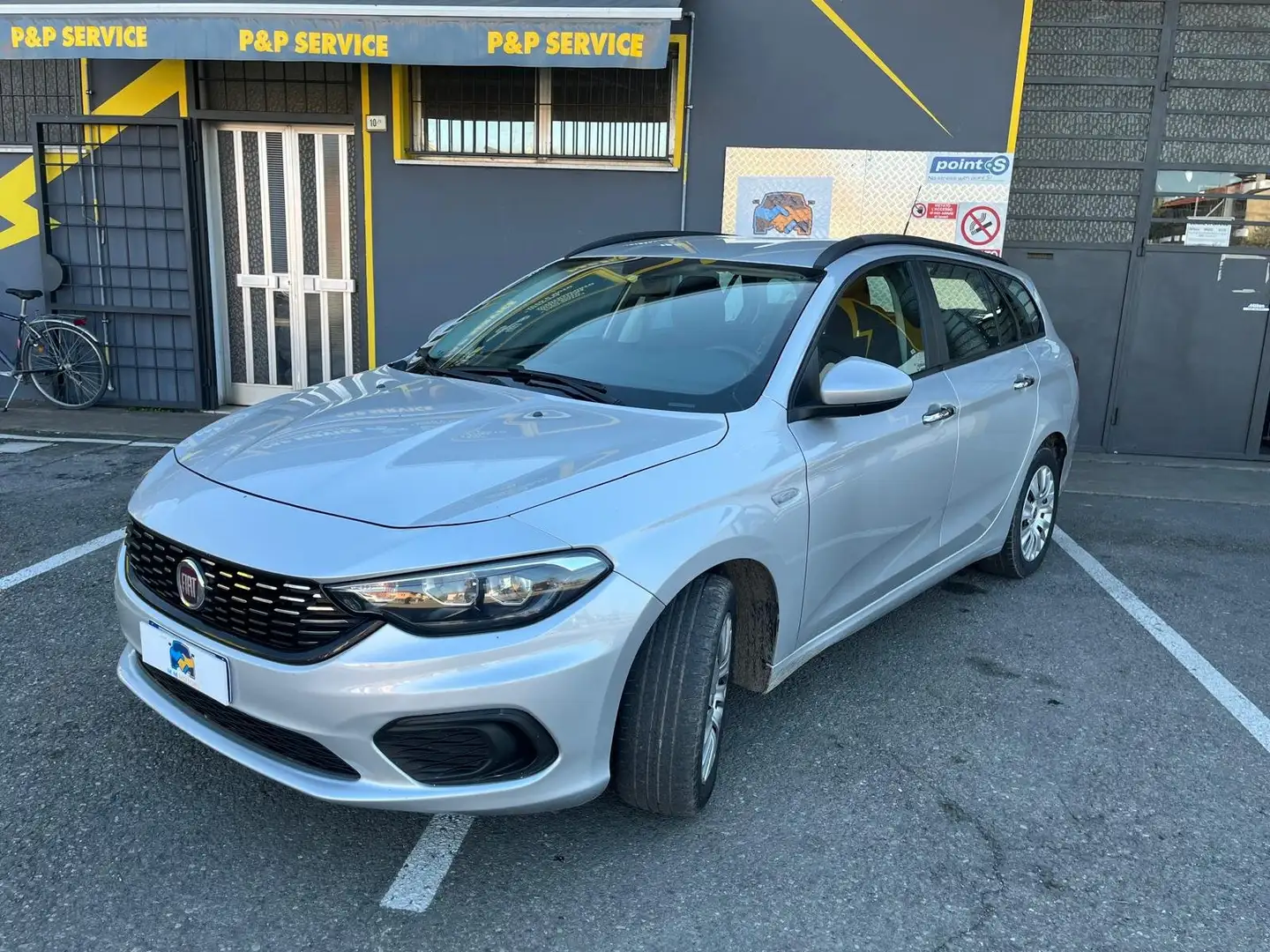 Fiat Tipo 1.3 Mjt S&S SW Easy Business Срібний - 1