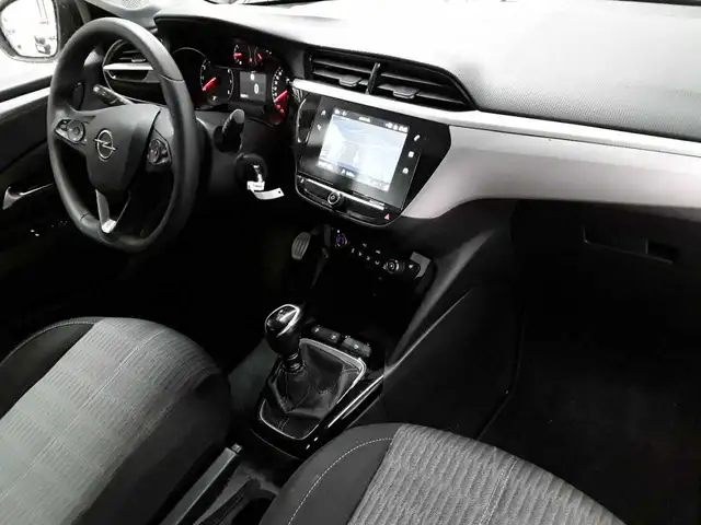 Opel Corsa view 9