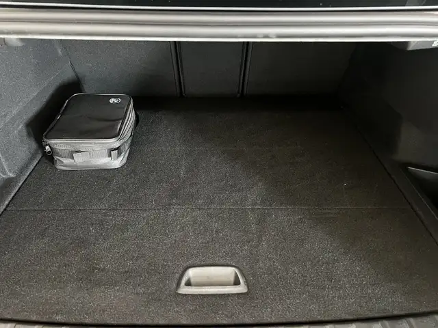 BMW 2 Series view 13