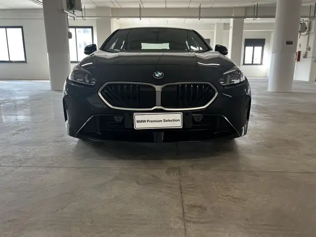 BMW 2 Series view 3