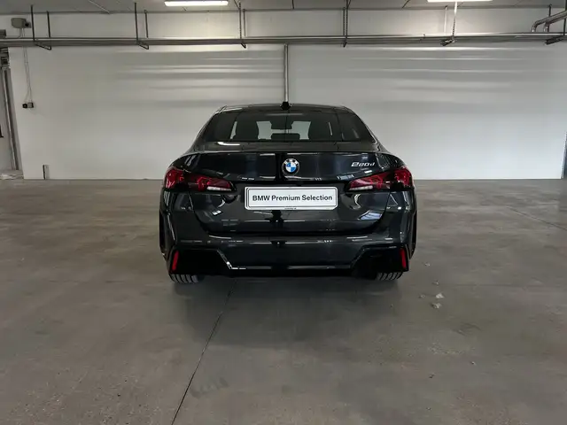 BMW 2 Series view 4