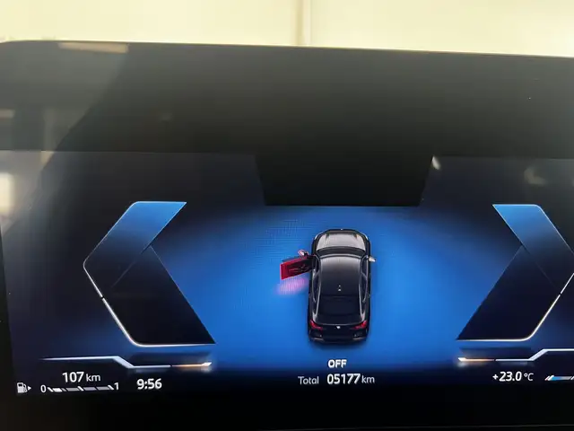 BMW 2 Series view 15