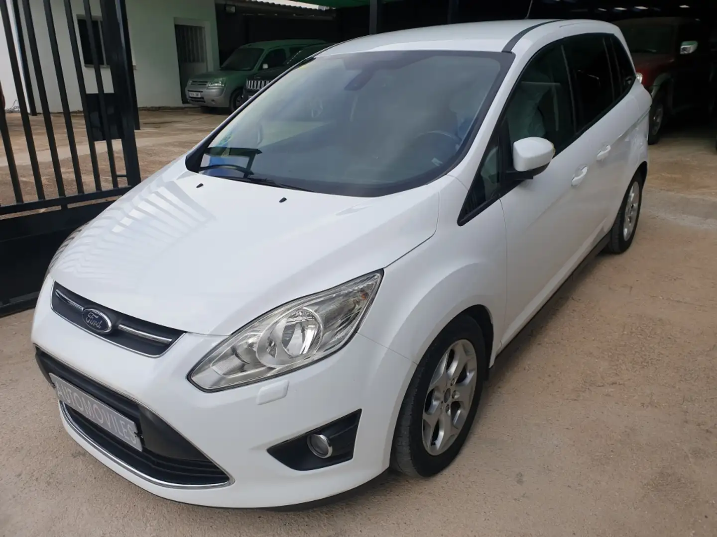 Ford Grand C-Max 1.6TDCi Trend Blanco - 1
